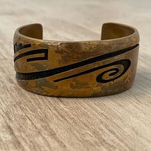Vintage Bronze / Copper Tone Cuff Bracelet